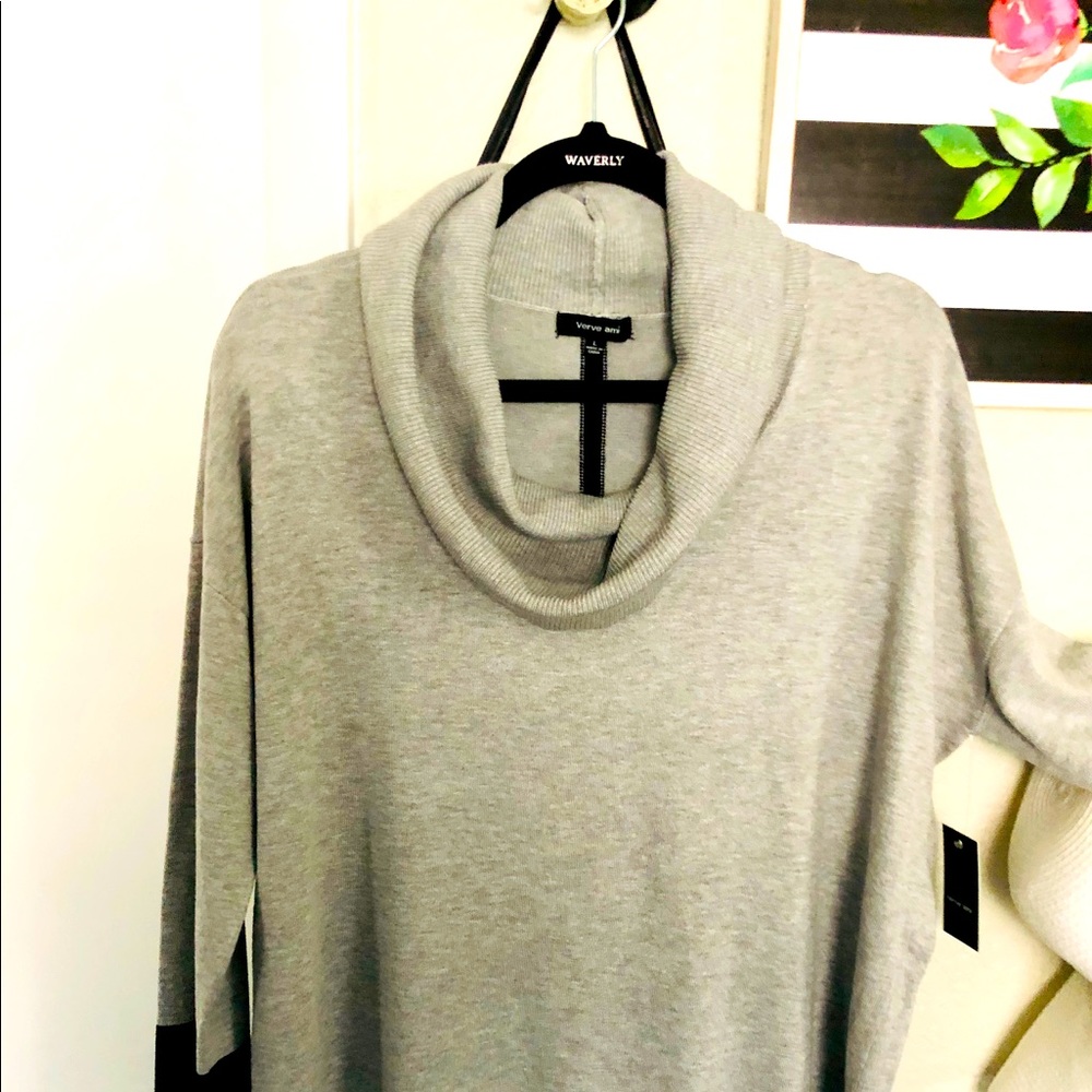 Verve Ami Women’s Lg Light Grey Sm Waffle Print